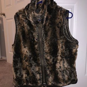 Vest only worn once!